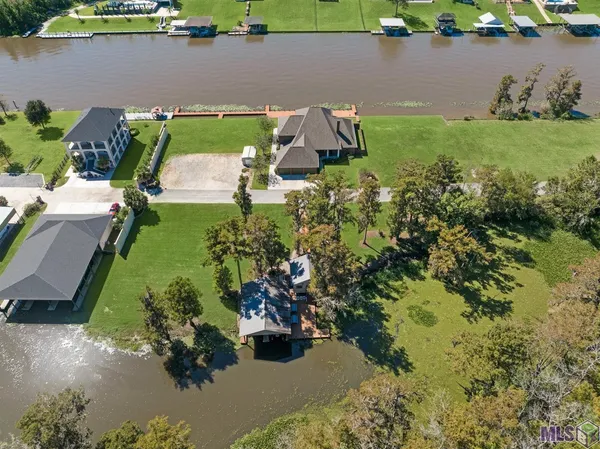 $1,888,690 | 18228 Bayou Pierre Drive, Maurepas, LA 70449