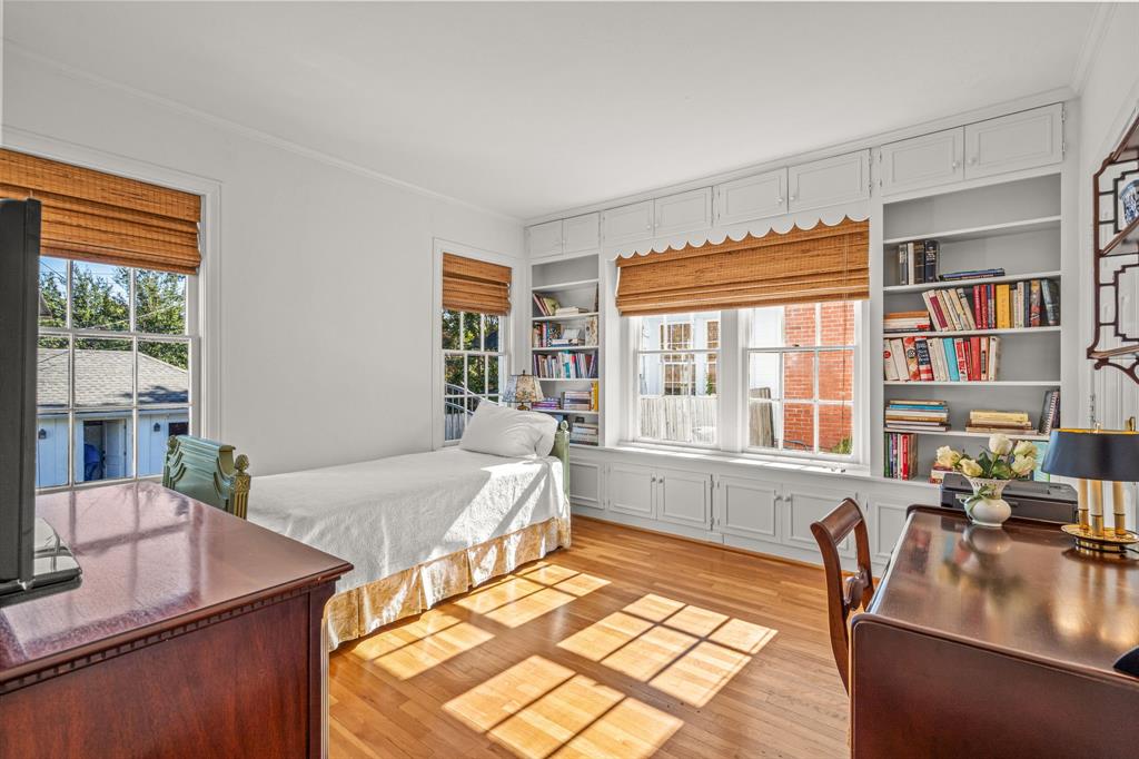 3628 Potomac Avenue Fort Worth, TX 76107 - Photo 26 of 32 a living room with furniture and a window