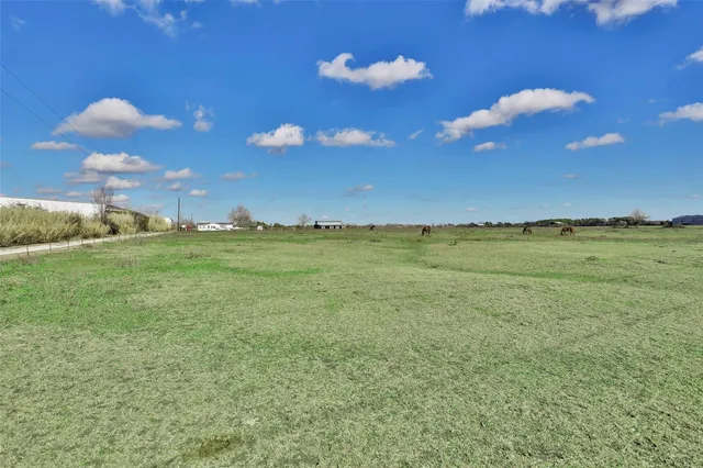 a view of a backyard of house
