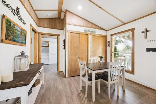 $300,000 | 9015 Highway 36, Brenham, TX 77833