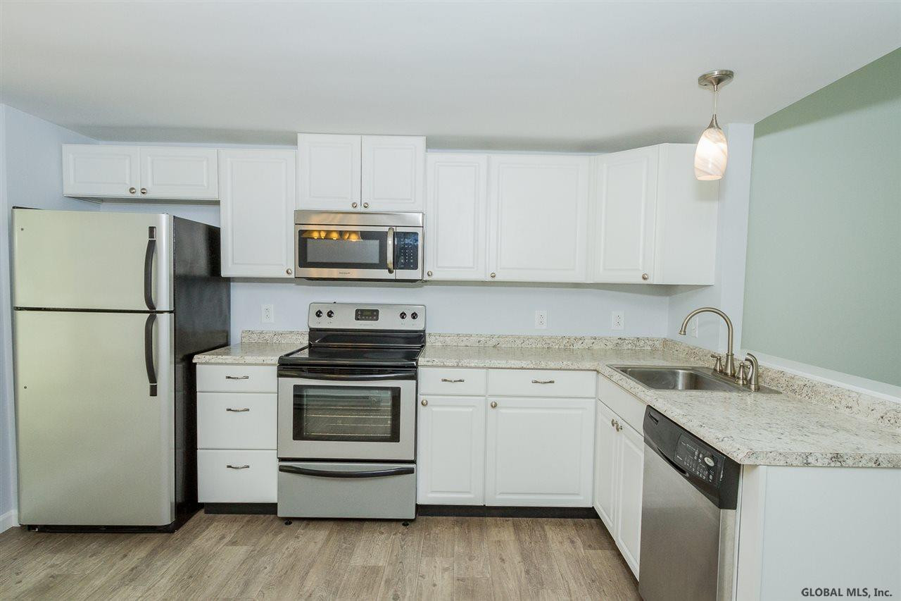 23 Thimbleberry Road Malta, NY 12020 - Photo 7 of 22 Photo 7