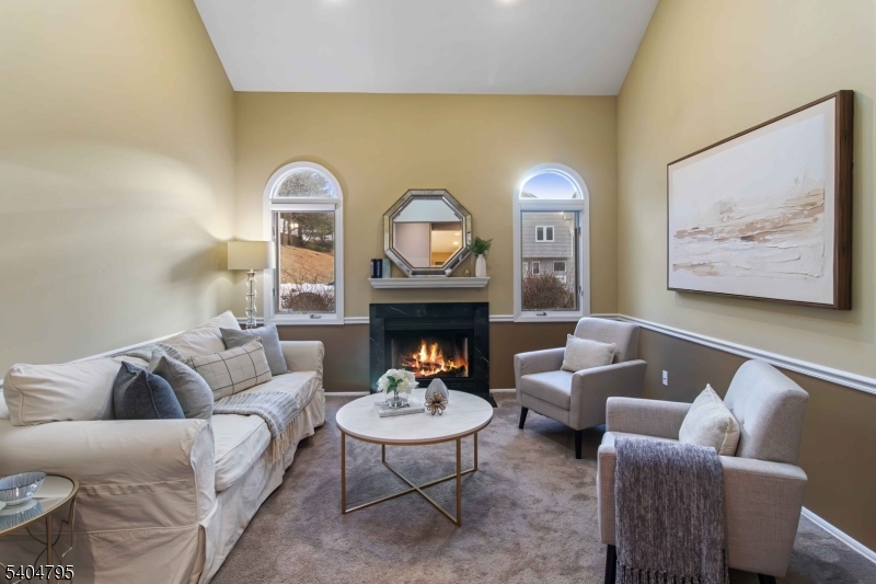 27 Bayowski Road West Orange, NJ 07052 - Photo 5 of 33