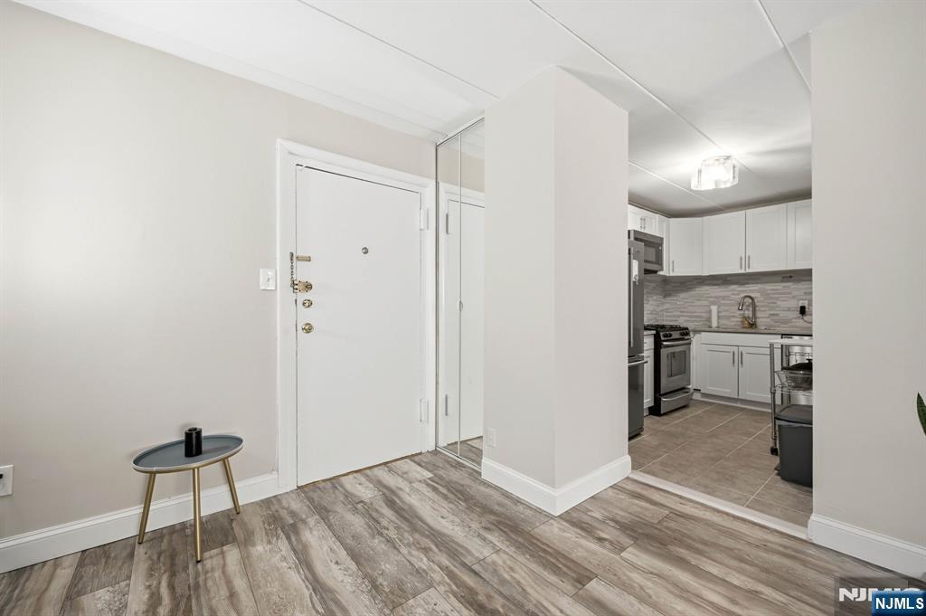 25 Jefferson Street, Unit 2F Hackensack, NJ 07601 - Photo 19 of 29