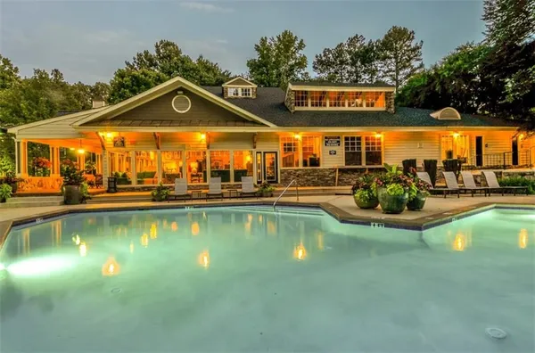 $1,880 | 3200 Post Woods Drive Northwest, Unit 3227F, Atlanta, GA 30339