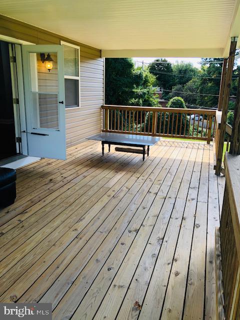 704 Brooke Road Capitol Heights, MD 20743 - Photo 7 of 111 Gallery Image 7