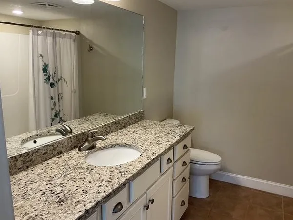 $649,900 | 7 Sterling Hill Lane, Unit 722, Exeter, NH 03833