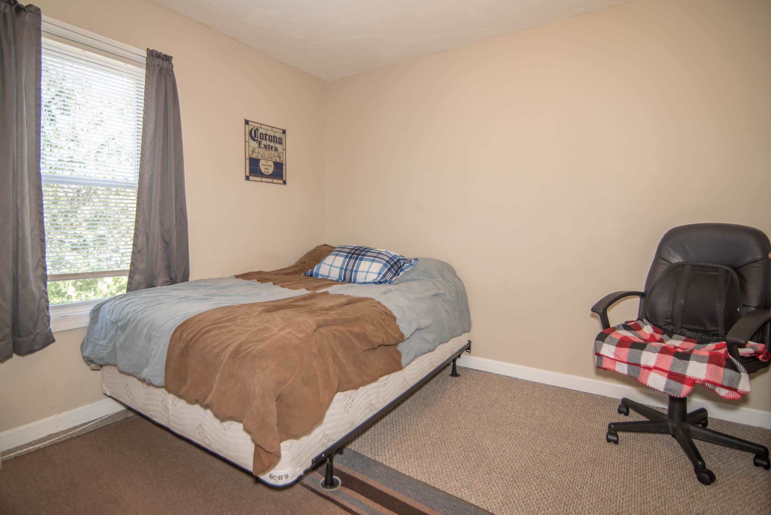 21 South Street Manchester, NH 03104 - Photo 17 of 19