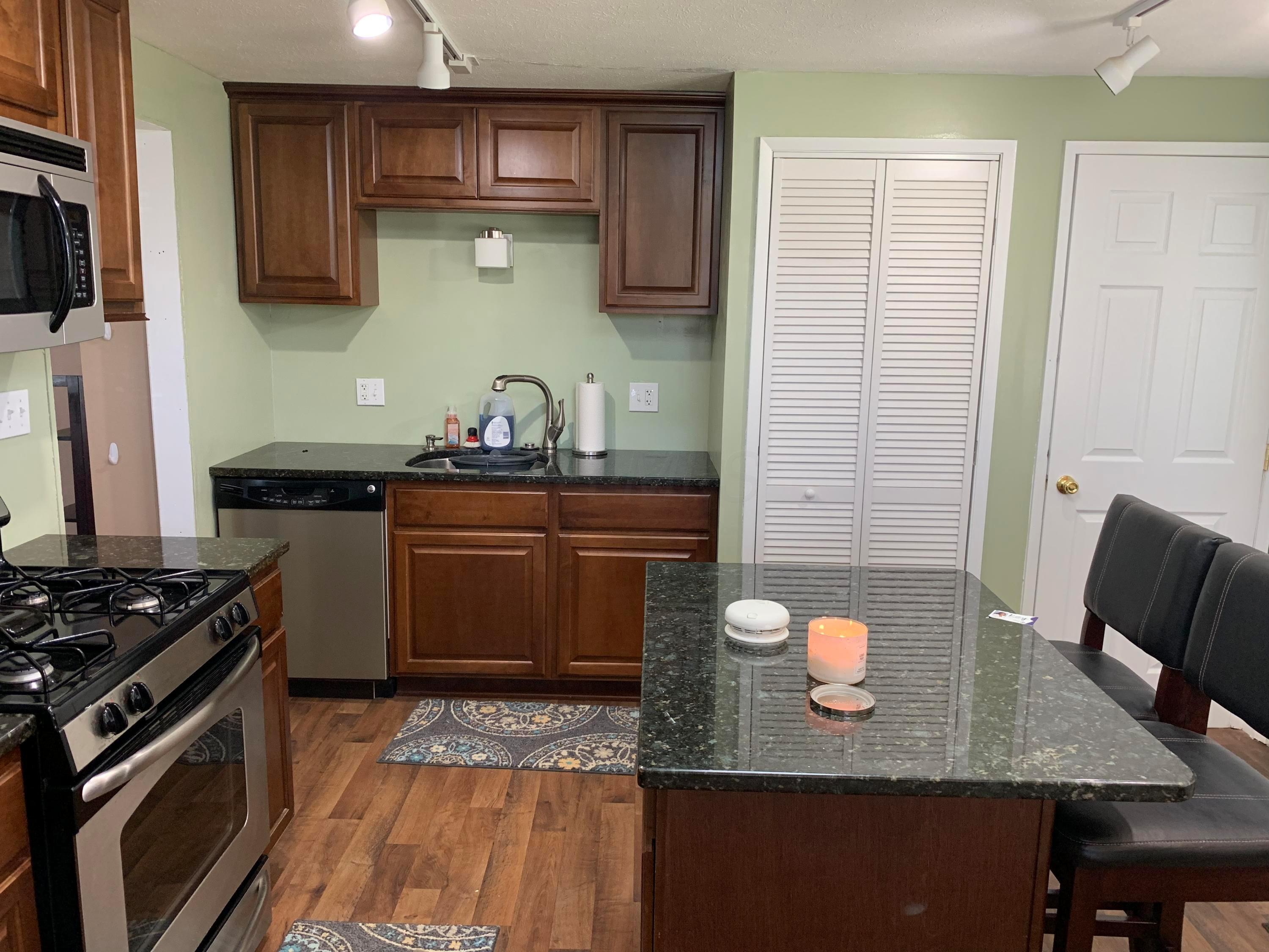 3282 Penfield Road Columbus, OH 43227 - Photo 11 of 26 Gallery Image 11