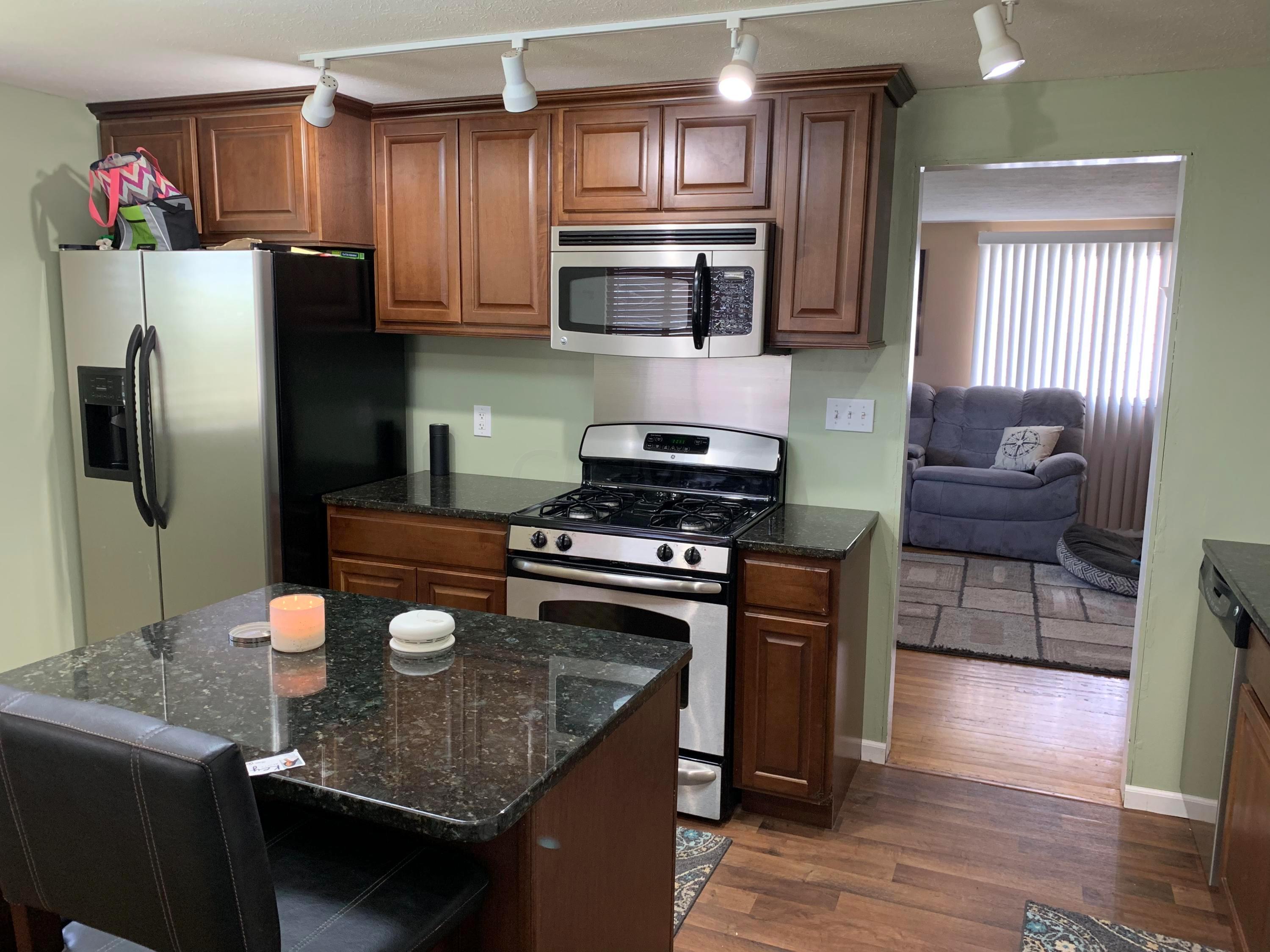 3282 Penfield Road Columbus, OH 43227 - Photo 9 of 26 Gallery Image 9