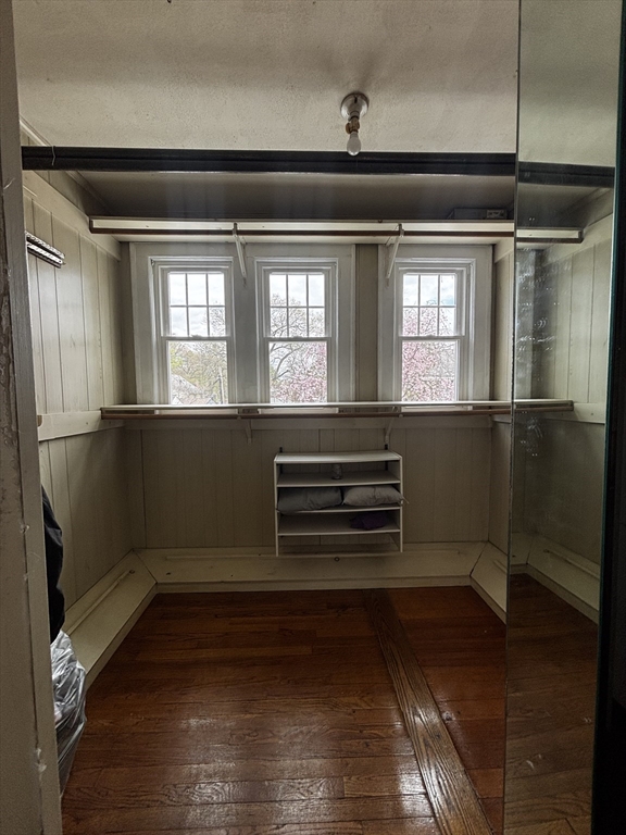 127 Melha Avenue Springfield, MA 01104 - Photo 30 of 41