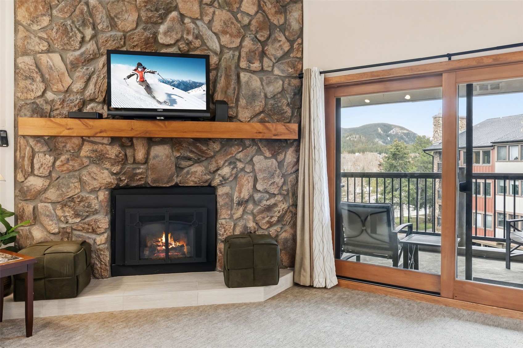 325 Four Oclock Road, Unit C301 Breckenridge, CO 80424 - Photo 4 of 26 Gallery Image 4