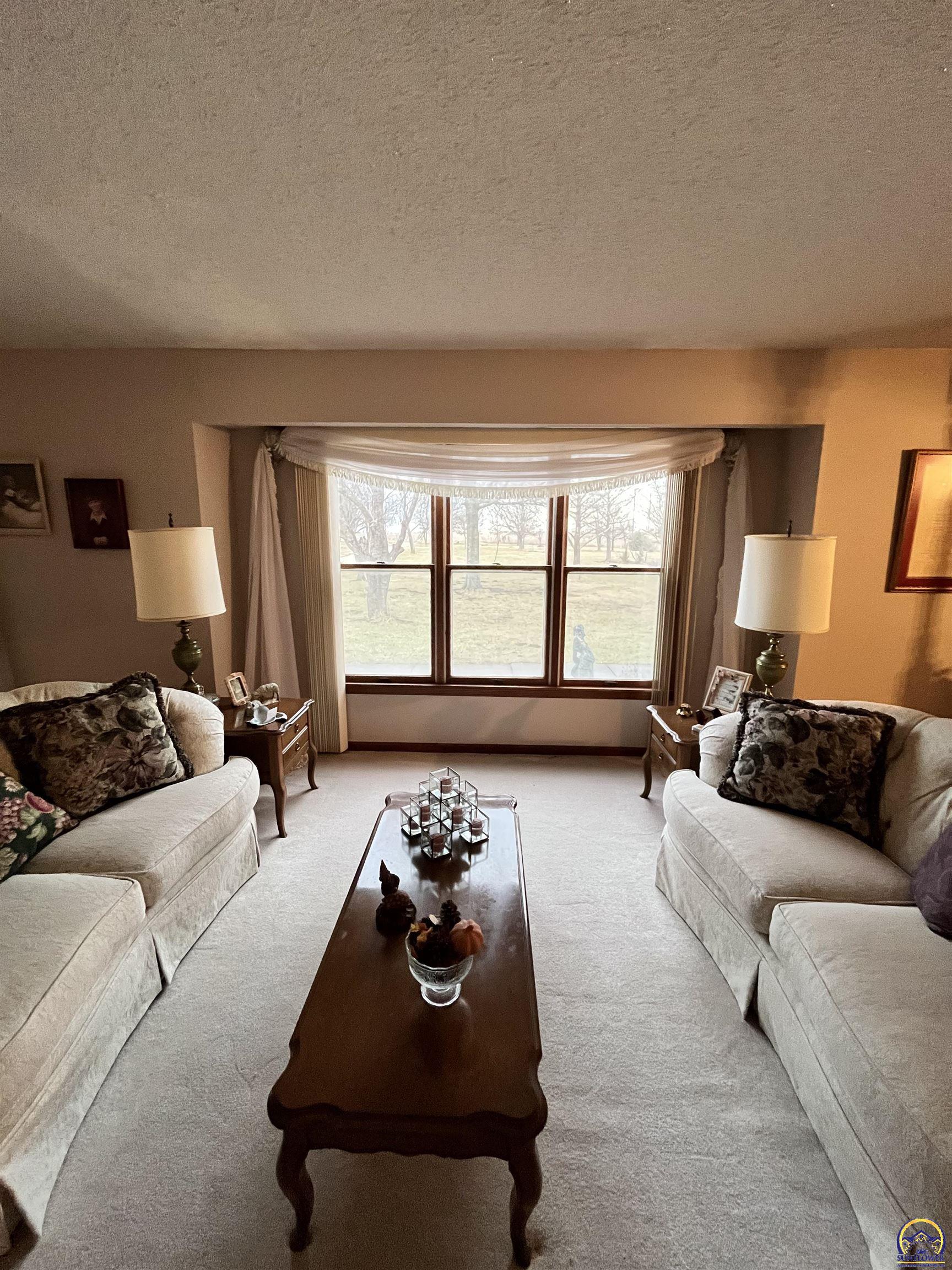 1227 Rd J Emporia, KS 66801 - Photo 11 of 68