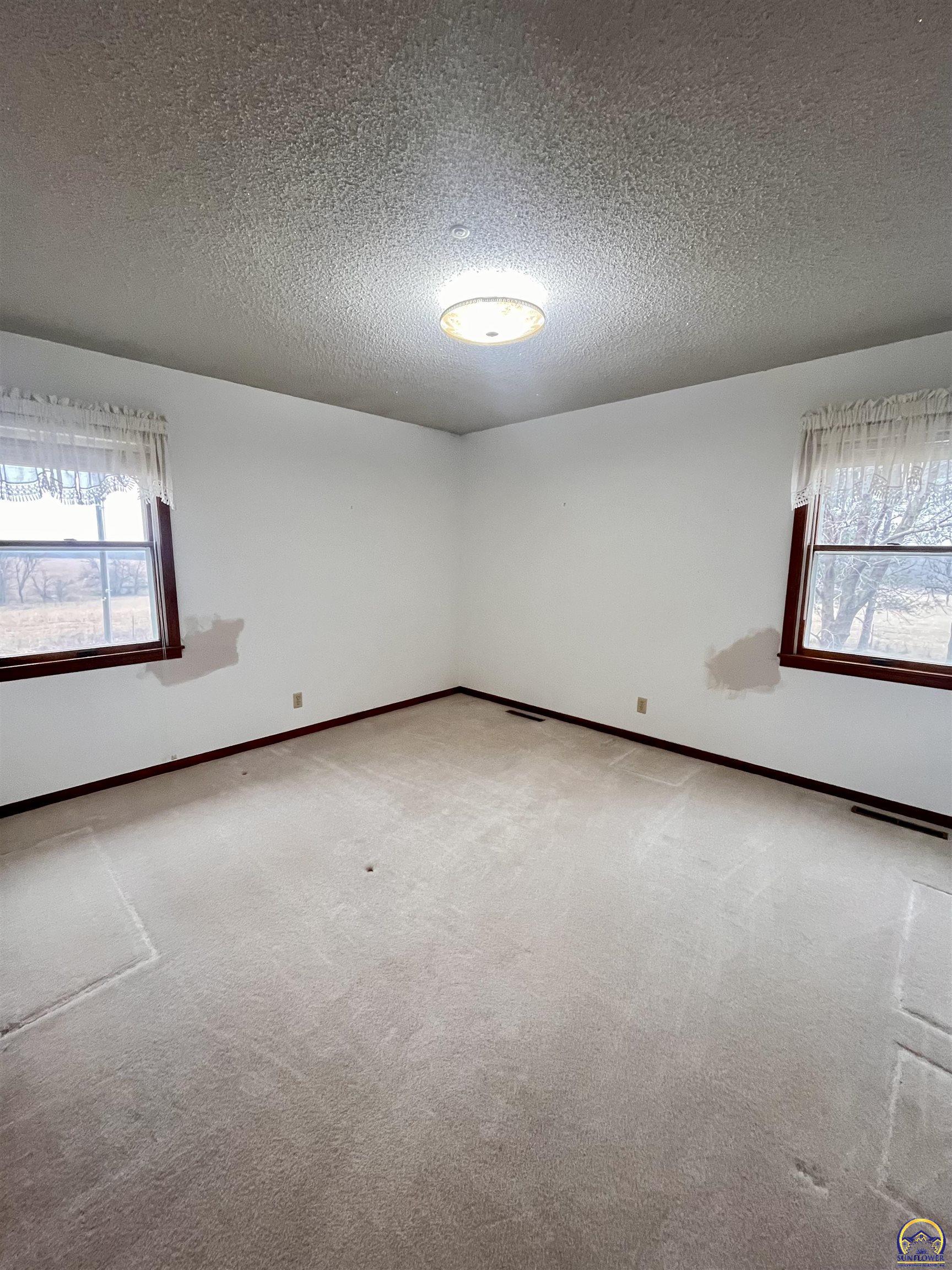 1227 Rd J Emporia, KS 66801 - Photo 27 of 68