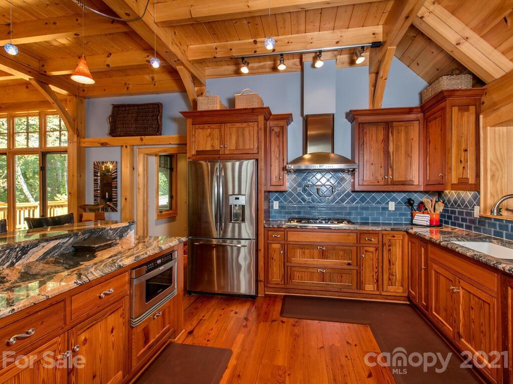 478 Panther Ridge Road, Unit 16 Lake Toxaway, NC 28747 - Photo 18 of 48 Gallery Image 18