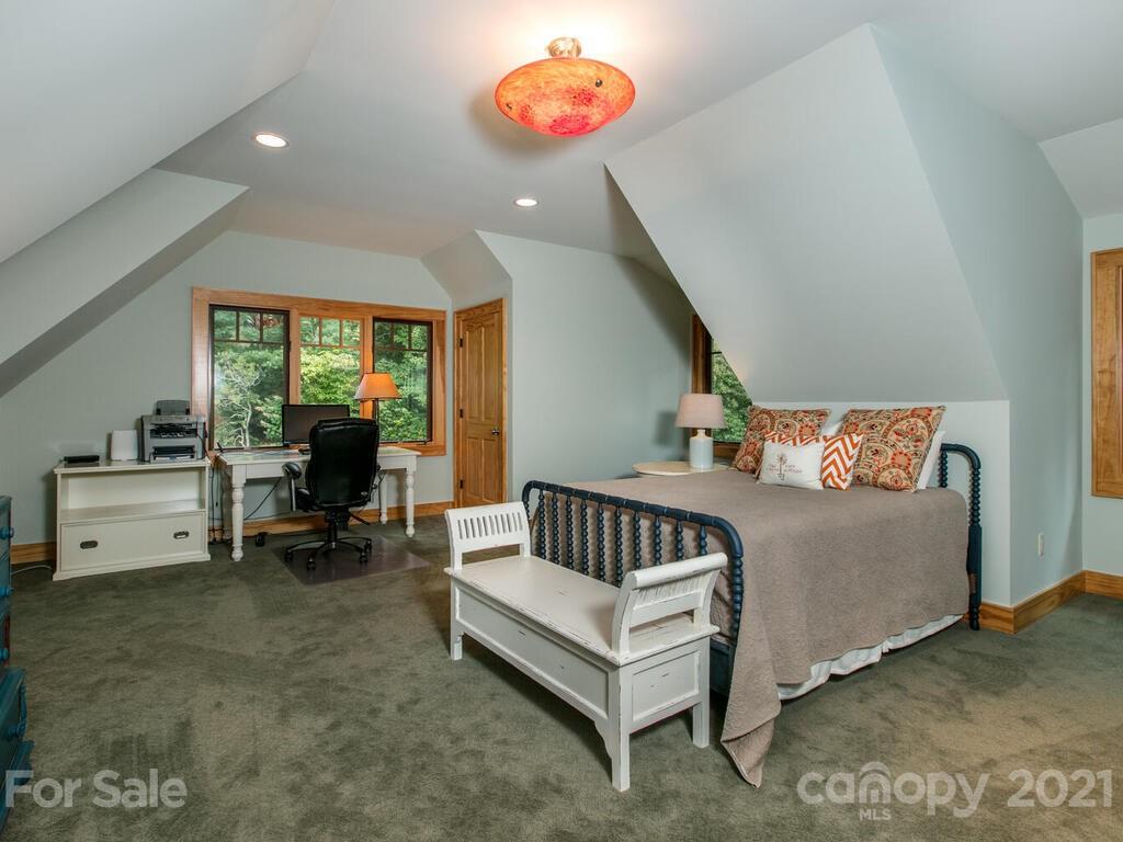 478 Panther Ridge Road, Unit 16 Lake Toxaway, NC 28747 - Photo 42 of 48 Gallery Image 42
