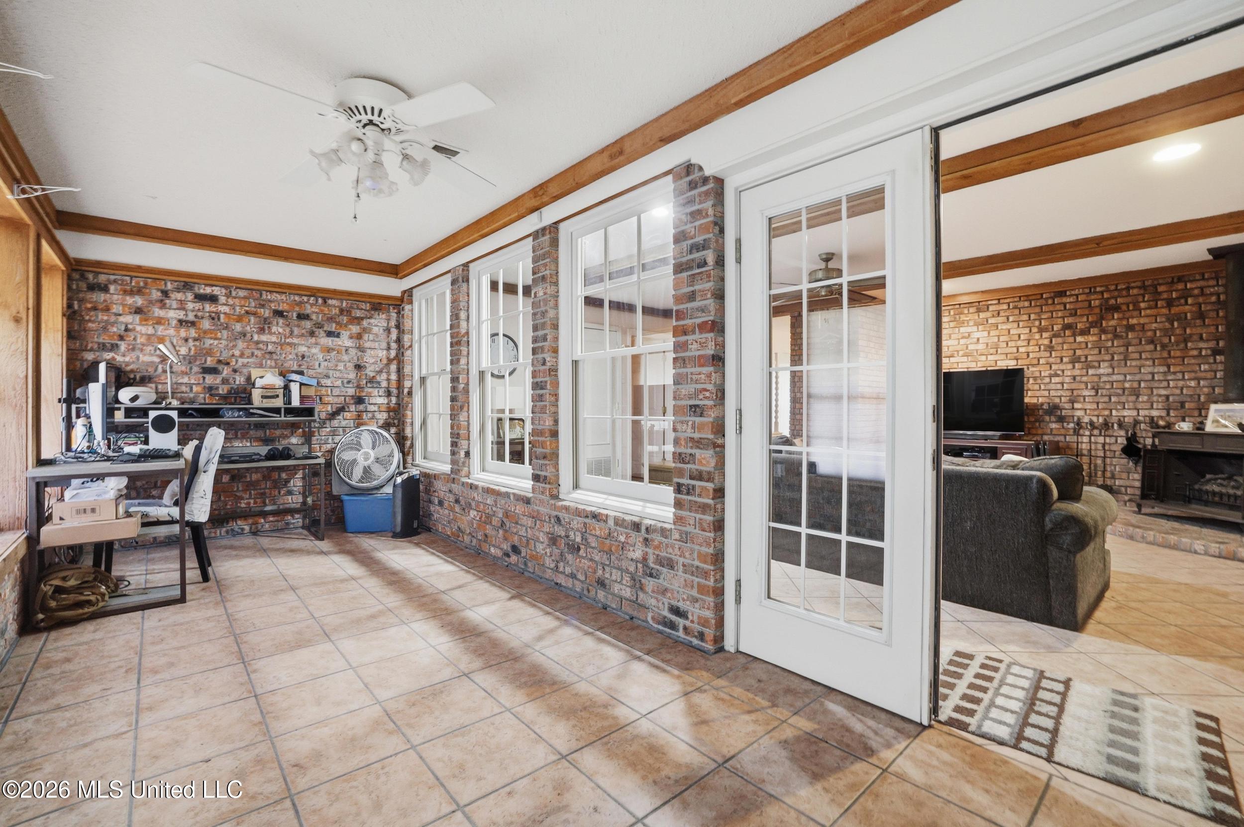 1237 Main Street Ocean Springs, MS 39564 - Photo 19 of 62 23_r6__8202_autoremove_32635891