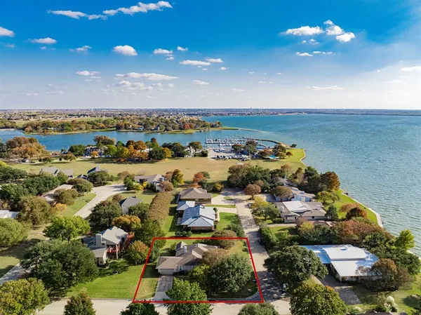 $499,000 | 116 James Drive, Heath, TX 75032