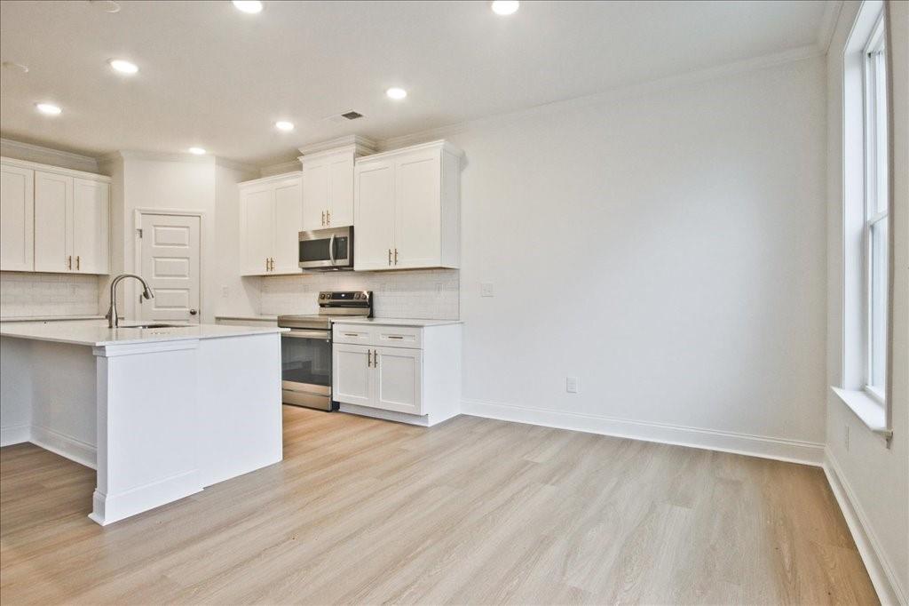 884 Counterpoint Drive Decatur, GA 30032 - Photo 11 of 27 Gallery Image 11