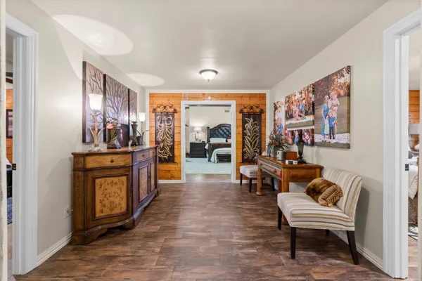 $675,000 | 51 Bullock Lane, Shepherd, TX 77371