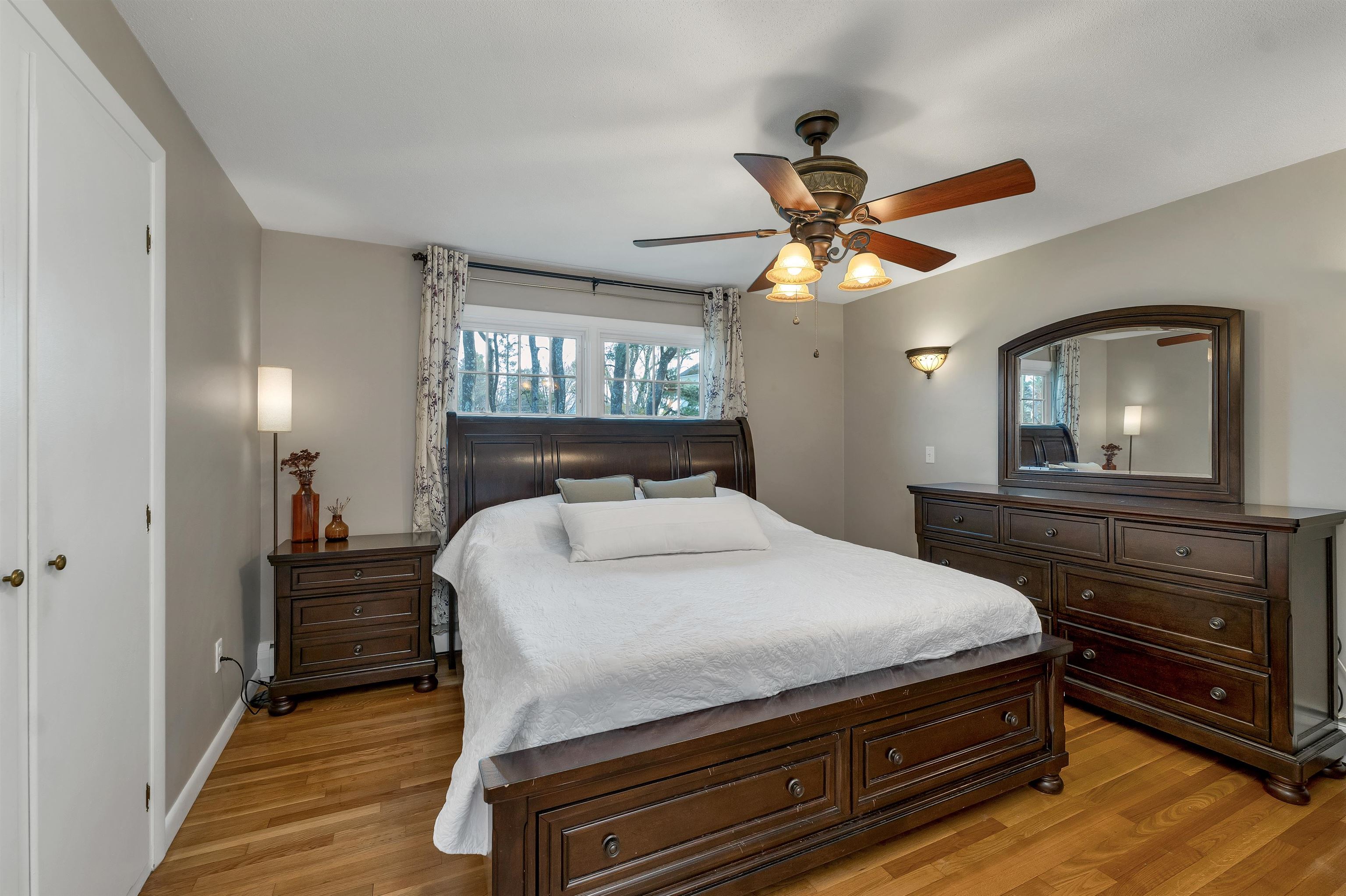 6 Castle Drive Hooksett, NH 03106 - Photo 11 of 42