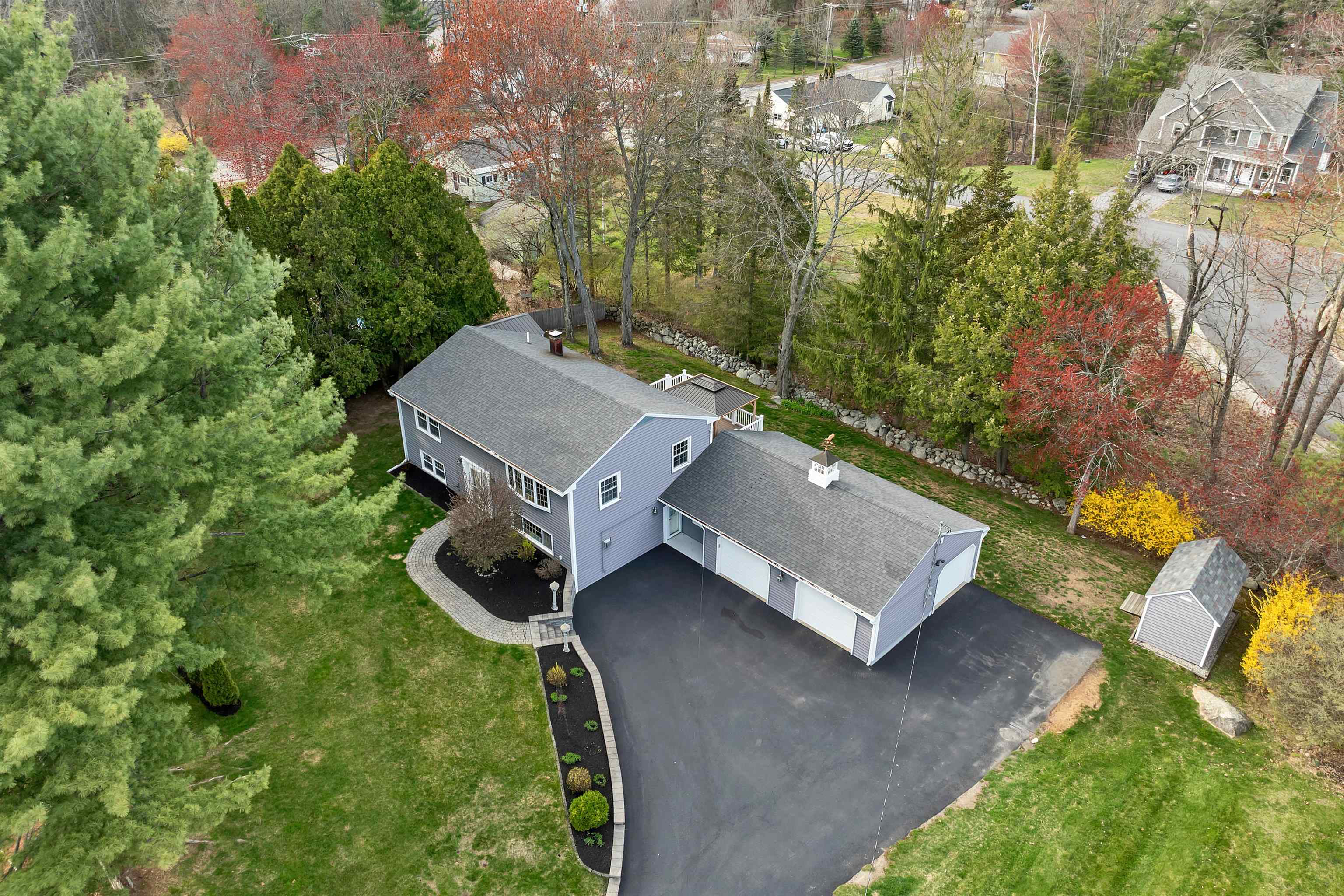 6 Castle Drive Hooksett, NH 03106 - Photo 38 of 42