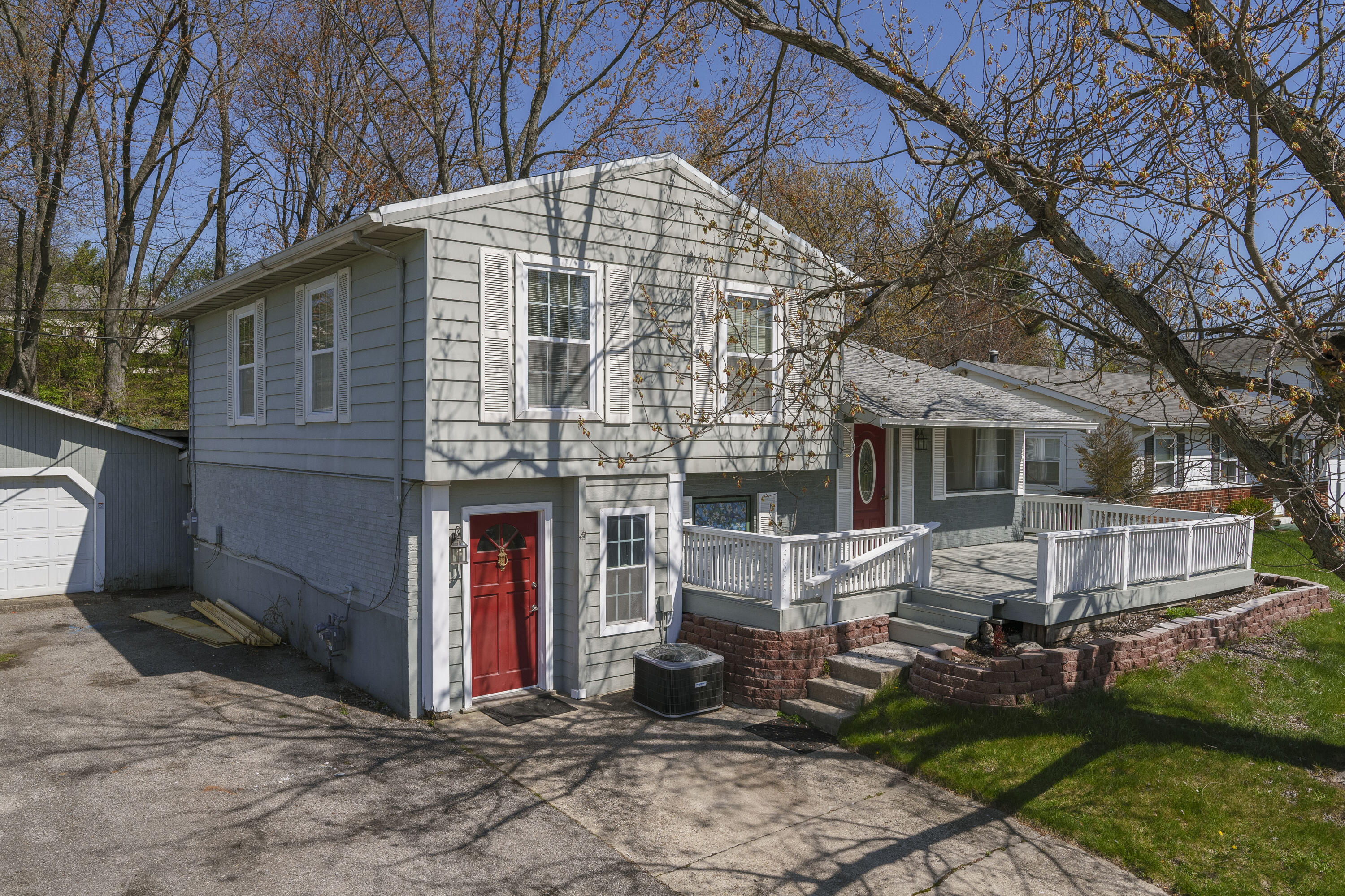 3832 Autumn Road Elsmere, KY 41018 - Photo 1 of 21 Gallery Image 1