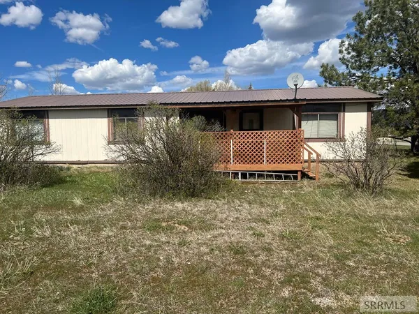 $360,000 | 433 Irwin N Road, Irwin, ID 83428