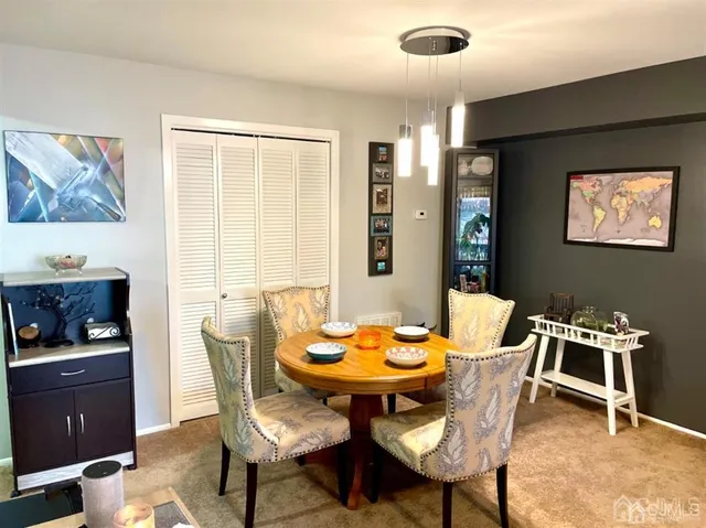 $2,650 | 165 Essex Avenue, Unit 504, Metuchen, NJ 08840