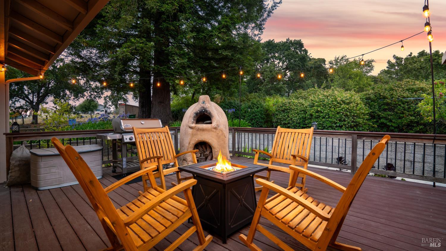 4175 Woodworth Road Sebastopol, CA 95472 - Photo 12 of 53