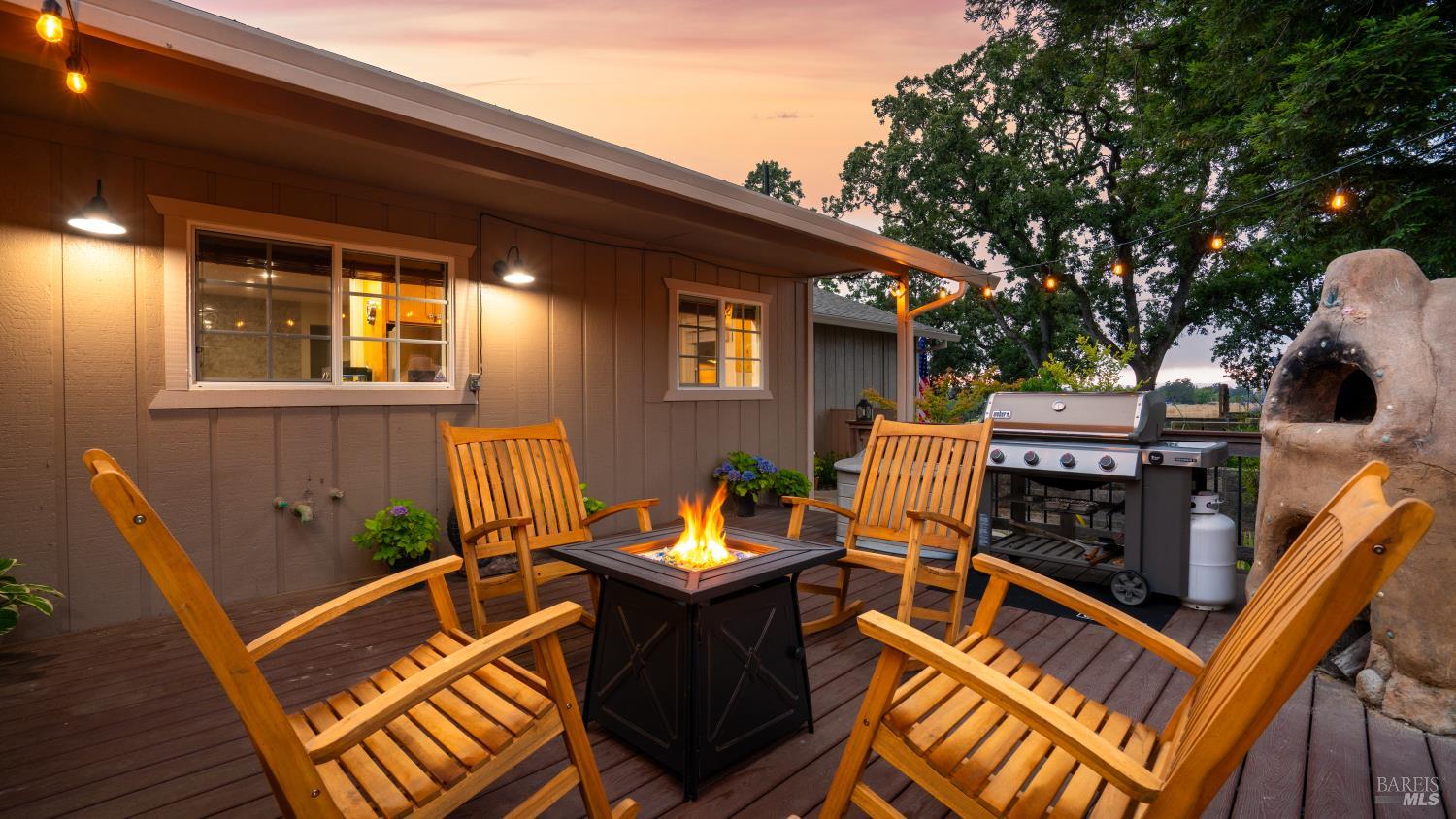 4175 Woodworth Road Sebastopol, CA 95472 - Photo 13 of 53