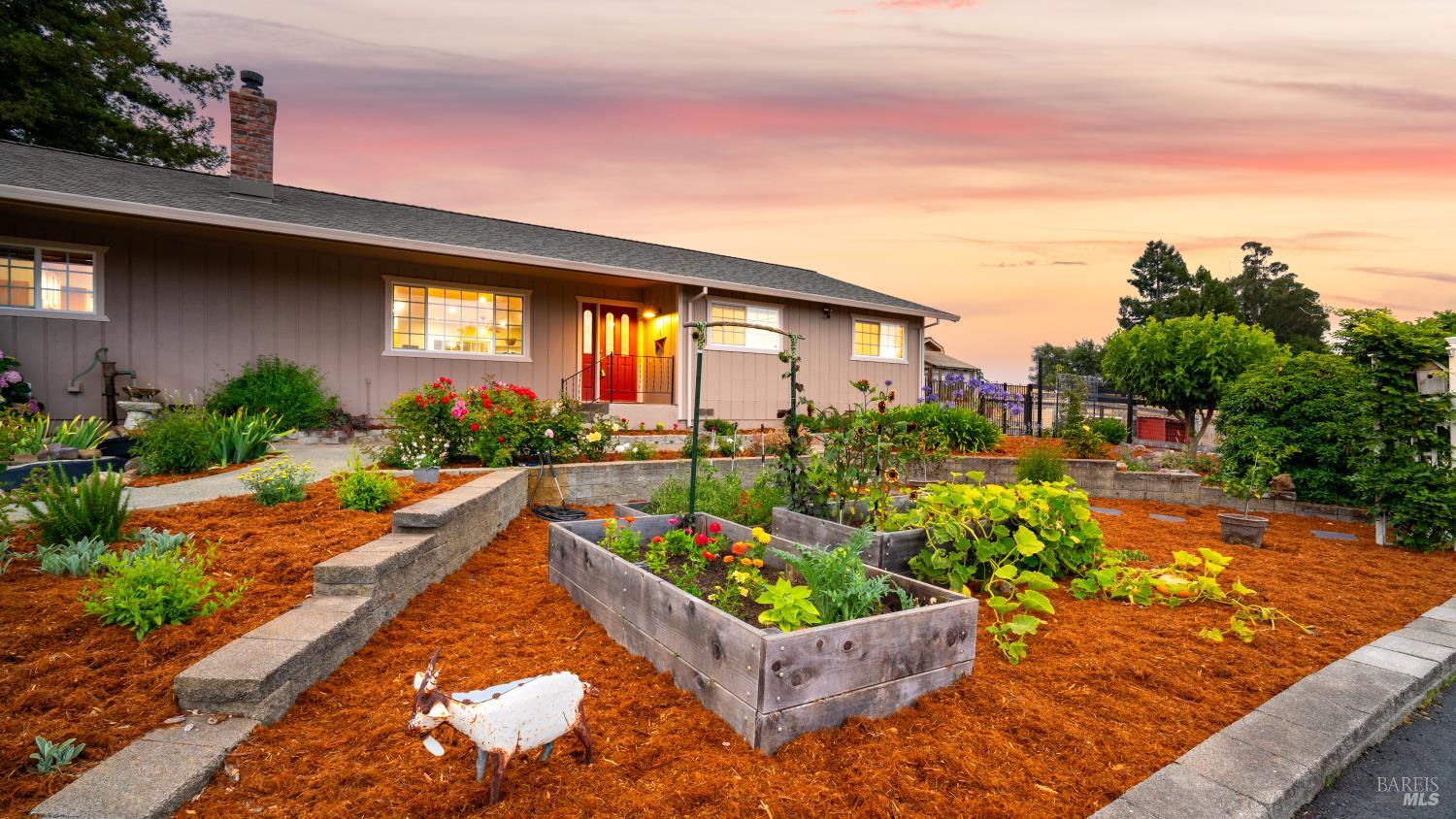 4175 Woodworth Road Sebastopol, CA 95472 - Photo 2 of 53