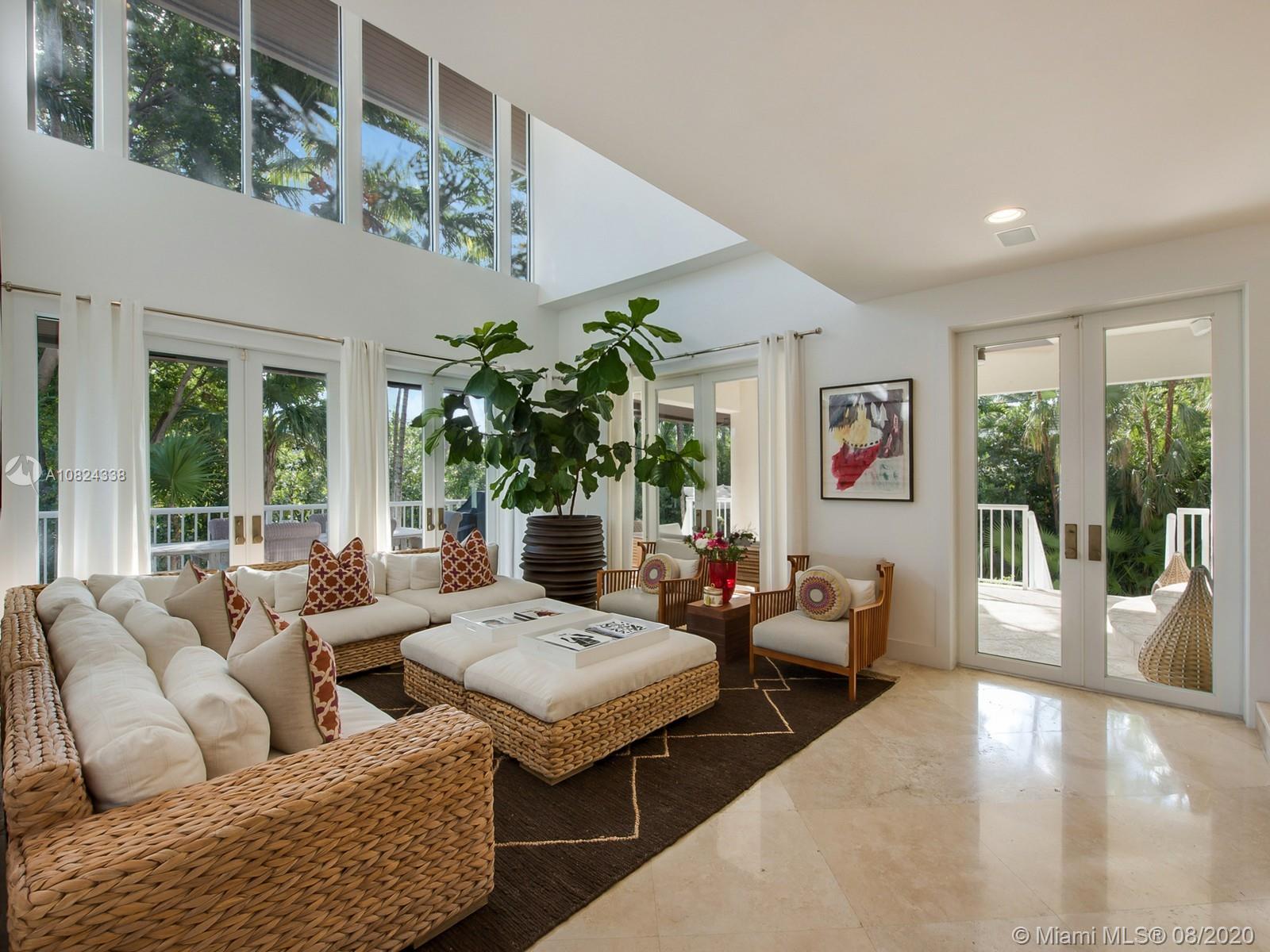 690 Allendale Road Key Biscayne, FL 33149 - Photo 5 of 27