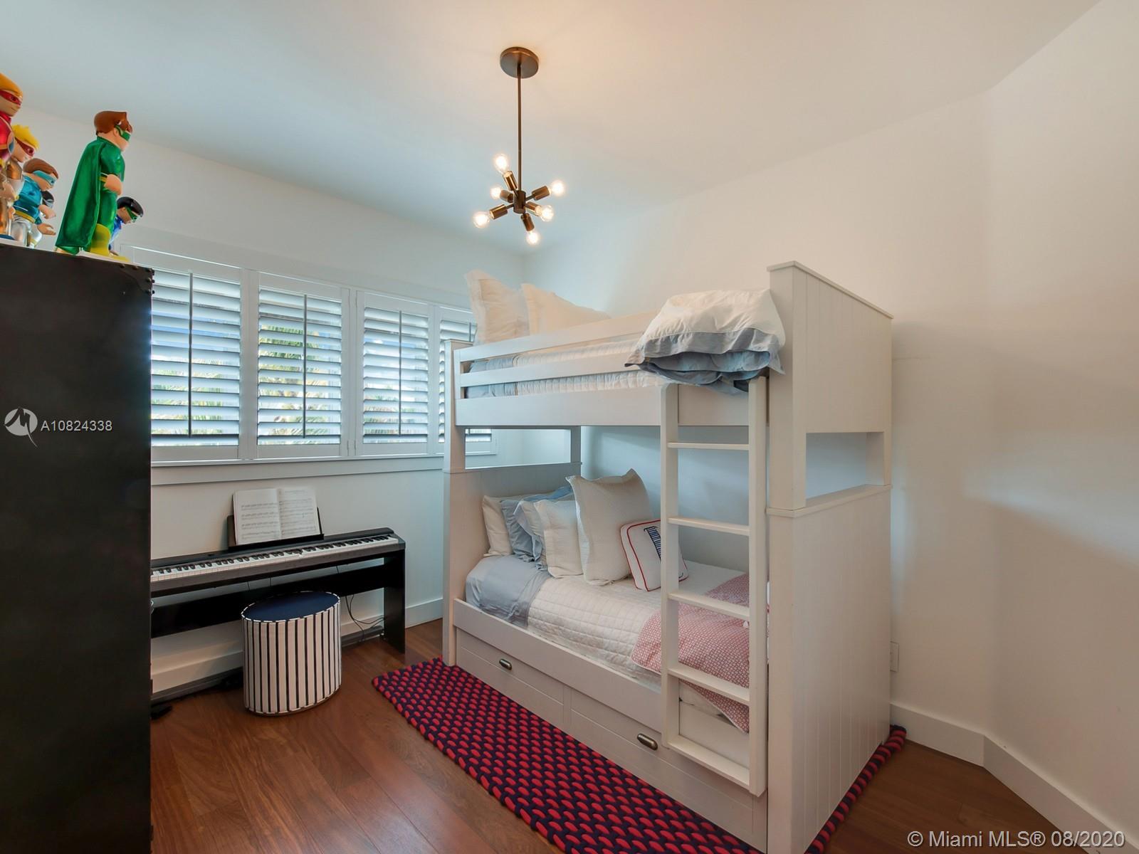 690 Allendale Road Key Biscayne, FL 33149 - Photo 7 of 27