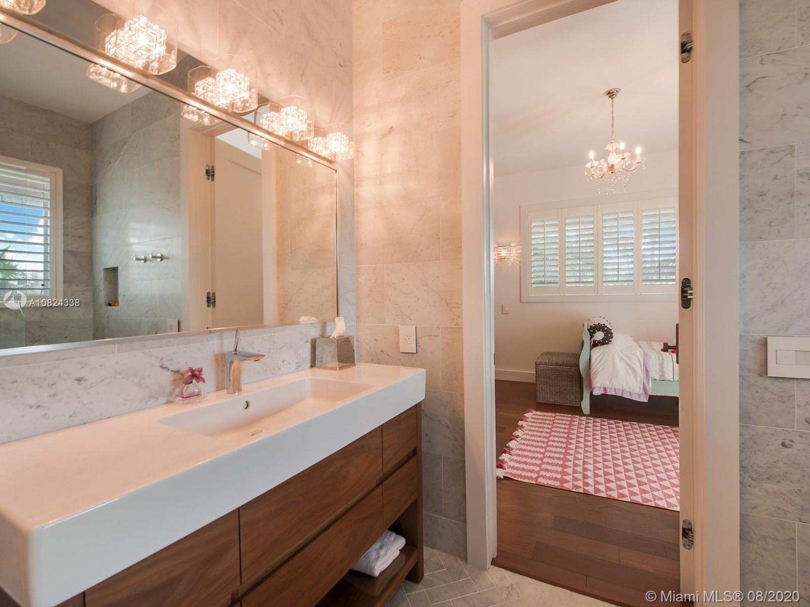 690 Allendale Road Key Biscayne, FL 33149 - Photo 9 of 27