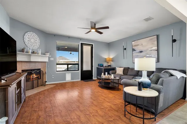 $365,000 | 2715 Tori Oak Trail, Corinth, TX 76210