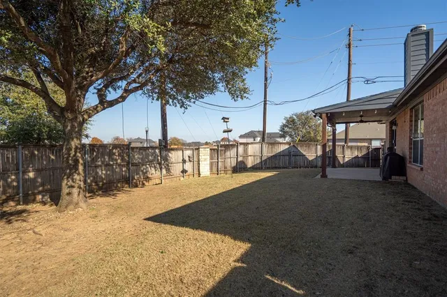 $365,000 | 2715 Tori Oak Trail, Corinth, TX 76210