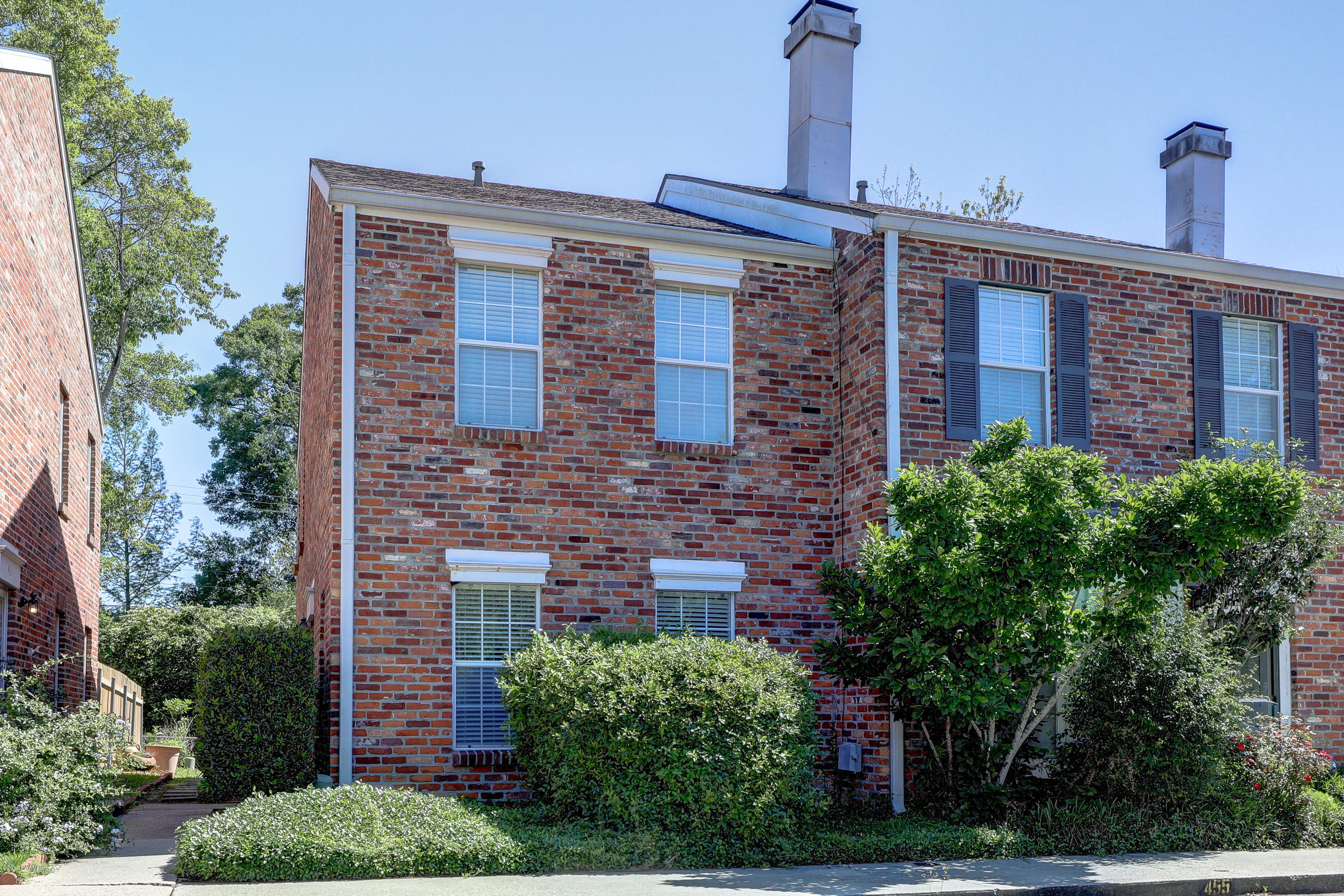 453 Rena Drive Lafayette, LA 70503 - Photo 2 of 23 453 Rena Dr-5