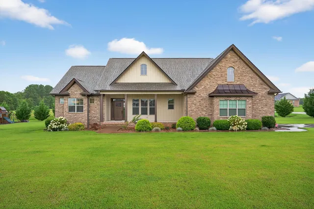 $489,900 | 649 Sunny Slope Drive, Cowpens, SC 29330