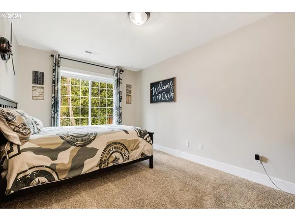 $825,000 | 18389 South Winnifred Avenue, Molalla, OR 97038