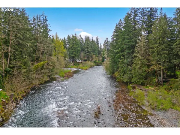 $825,000 | 18389 South Winnifred Avenue, Molalla, OR 97038