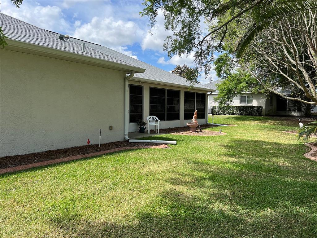 5333 Northwest 25th Loop Ocala, FL 34482 - Photo 14 of 20 a view of a house with swimming pool and porch with furniture