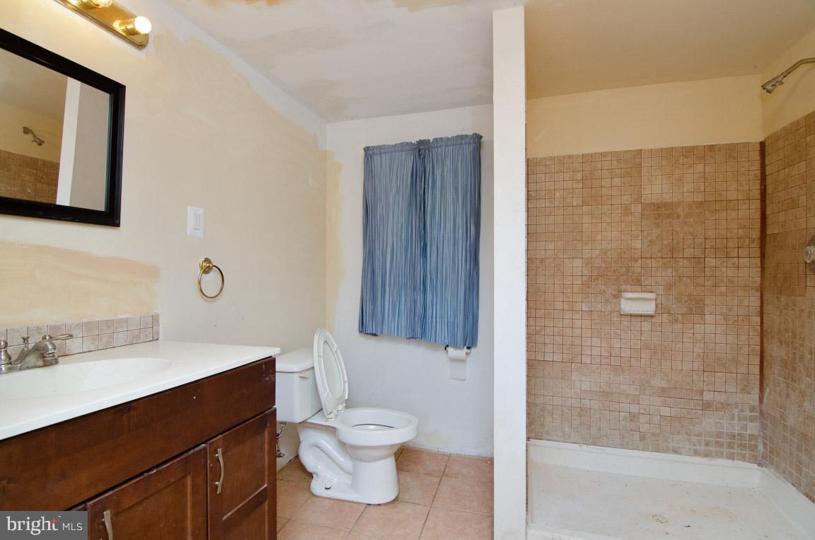 15003 Frederick Road Woodbine, MD 21797 - Photo 17 of 24 Full Bathroom 2 on basement level