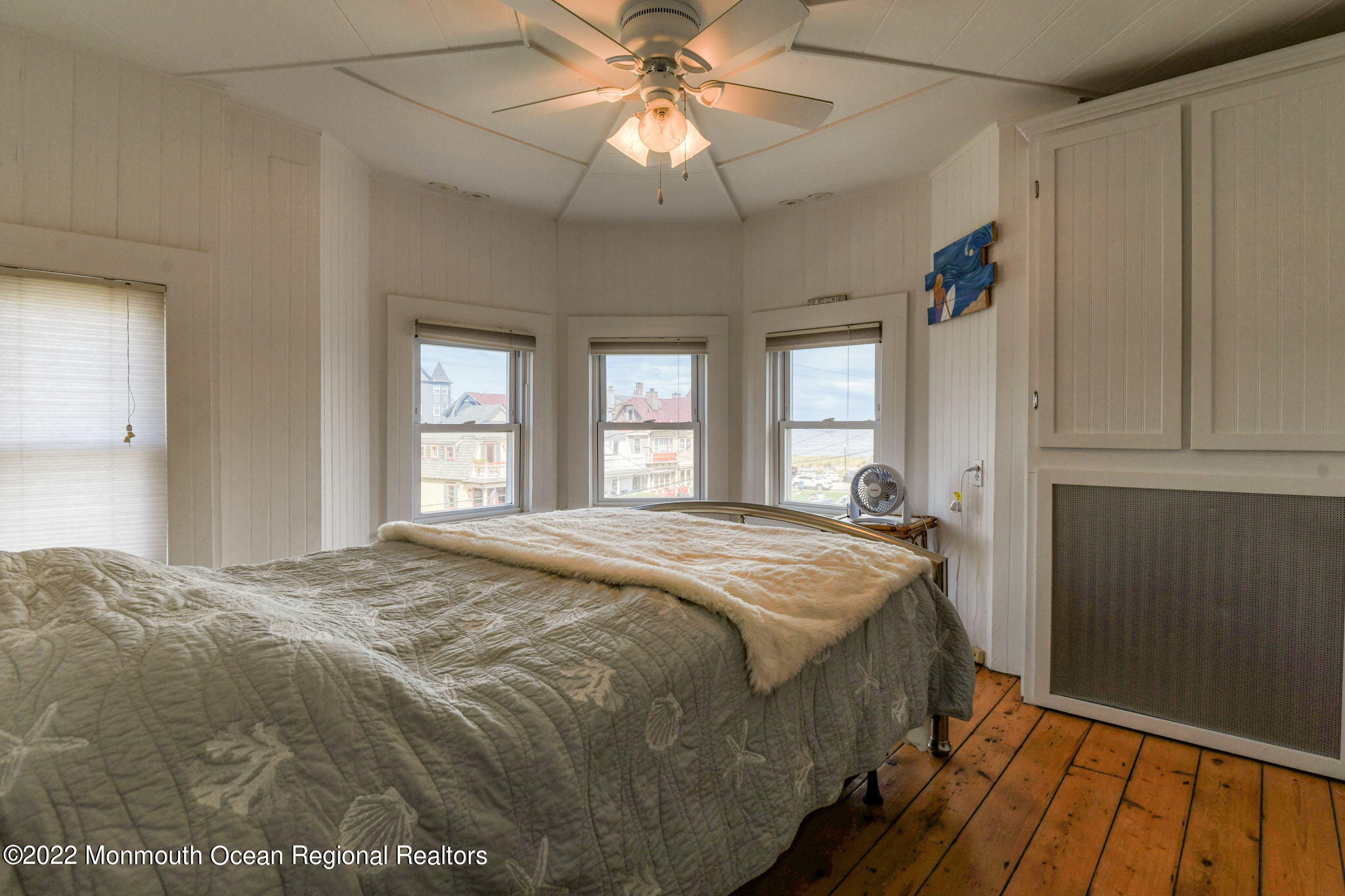 8 Surf Avenue Ocean Grove, NJ 07756 - Photo 17 of 28 Queen Bed with an Oceanview!