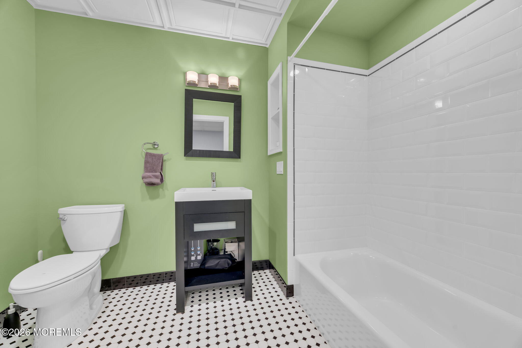 27 Hanging Rock Road Freehold, NJ 07728 - Photo 55 of 66 57-web-or-mls-2M1A5064