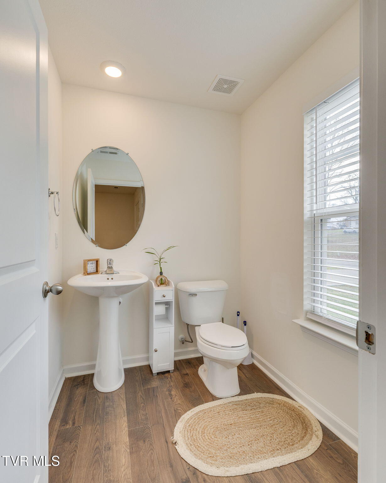 535 Cox Hollow Road Kingsport, TN 37663 - Photo 14 of 30 014