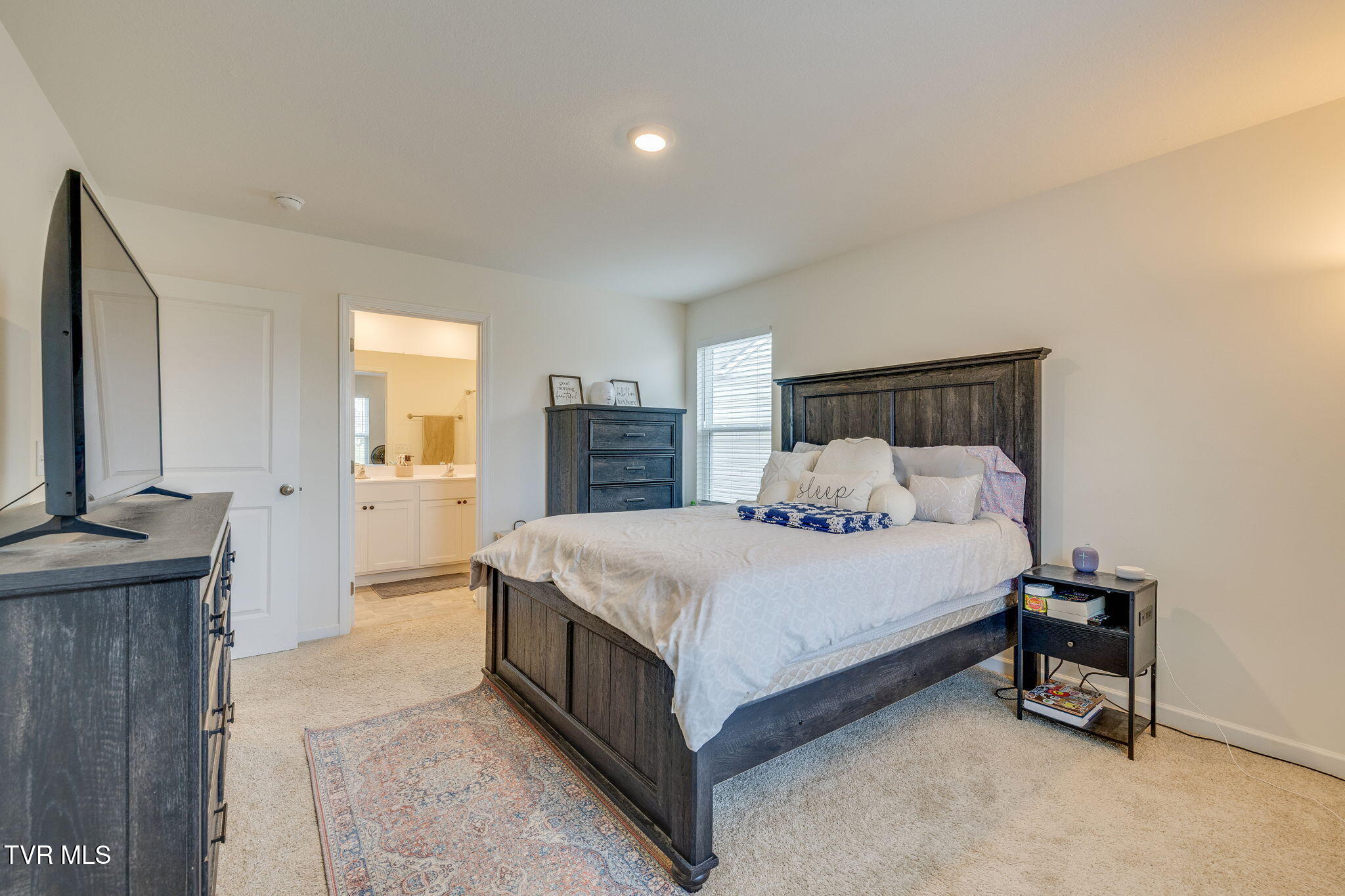 535 Cox Hollow Road Kingsport, TN 37663 - Photo 17 of 30 017