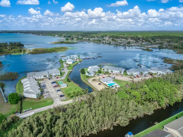 $179,900 | 703 Chelsee Way, Lake Placid, FL 33852