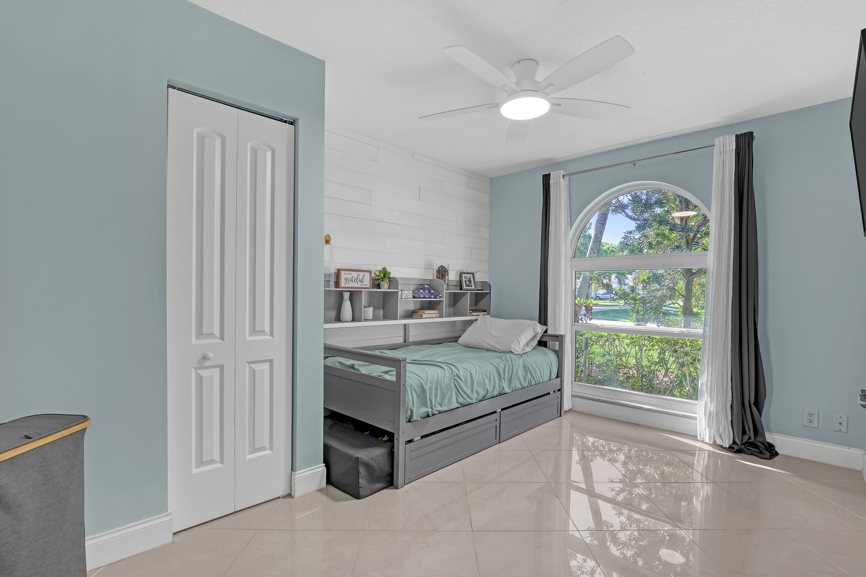 5770 Aspen Ridge Circle Delray Beach, FL 33484 - Photo 34 of 60 Guest bedroom #2