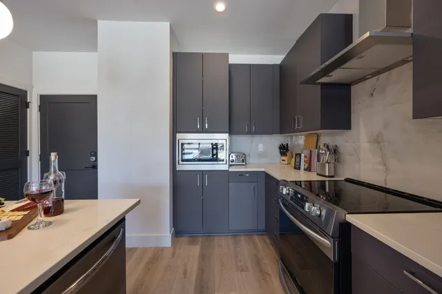 $2,495 | 303 31st Avenue North, Unit 506, Nashville, TN 37203