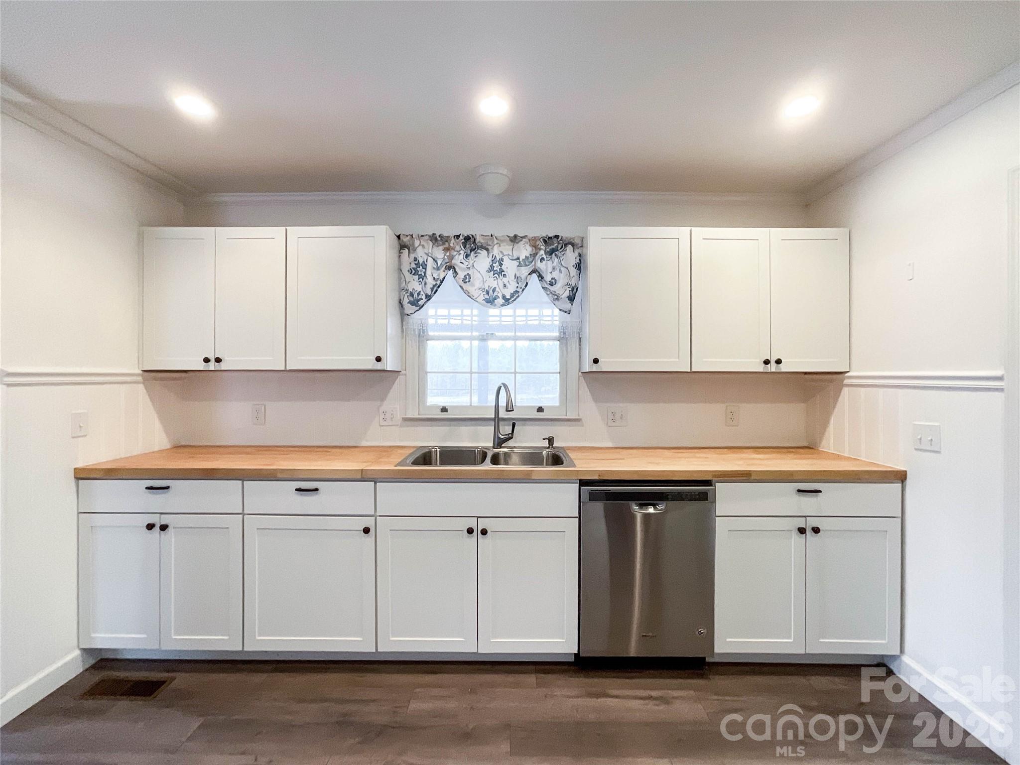 819 Triple Creek Road Mount Croghan, SC 29727 - Photo 19 of 48